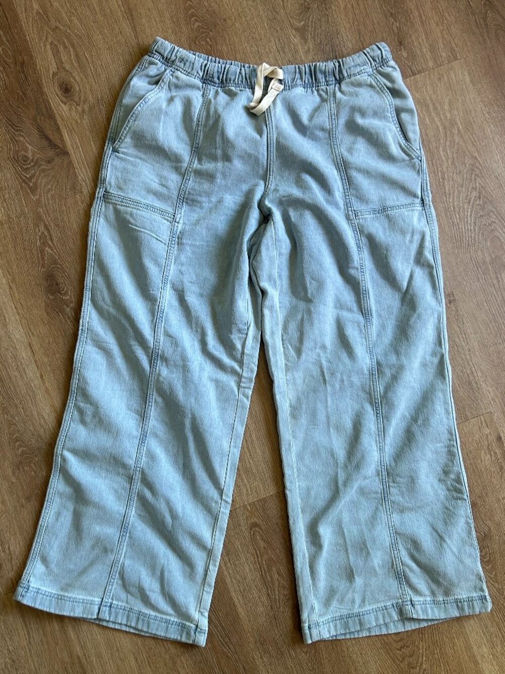 NWT Aerie Daydream Denim Stretch Wide Leg Trouser